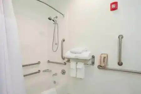 Springhill Suites By Marriott Metro Center - 35