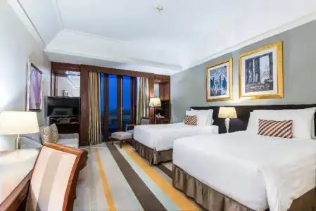 Chatrium Royal Lake Yangon - 69
