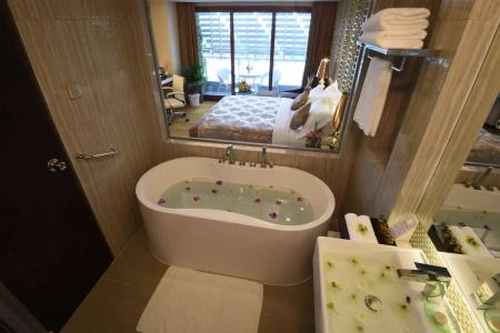 Best Western Chinatown - 87