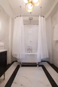 Castellano & Suites - 12
