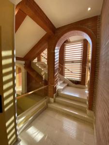 The Red Bricks - 18