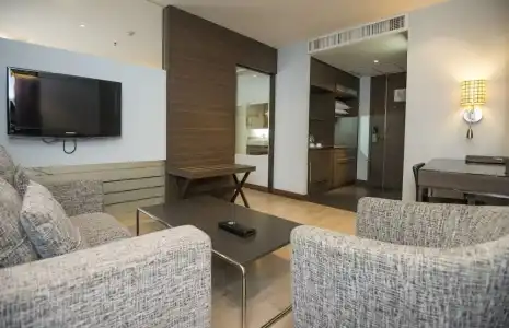 Sukhumvit Suites - 99