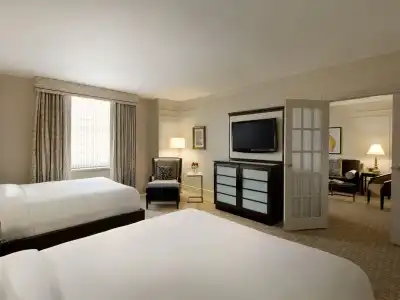 Fairmont Vancouver - 37