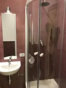 Room 110 - 6