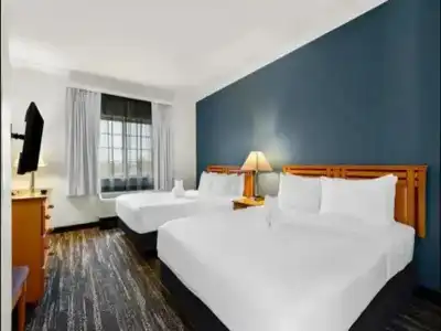 Clarion Suites Anchorage Downtown - 33
