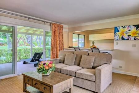 Royal Lahaina Resort & Bungalows - 5