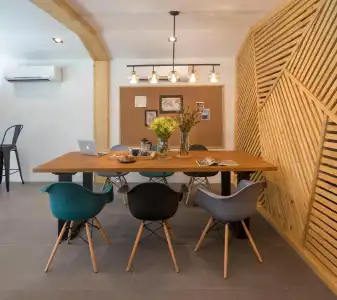 Timber Hostel - 13