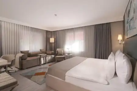 The Gate 30 Suites - 24