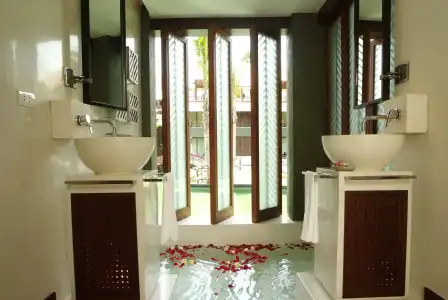 Mai Samui Beach Resort & Spa - 8
