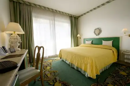 Aris Garden - 23