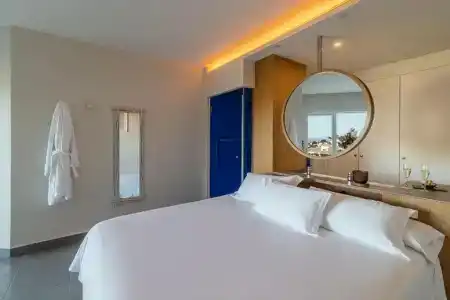 Leiro Suites At Higueron - 67