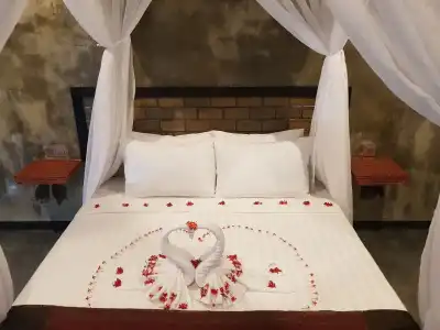 Koh Rong Hill Beach Resort - 4