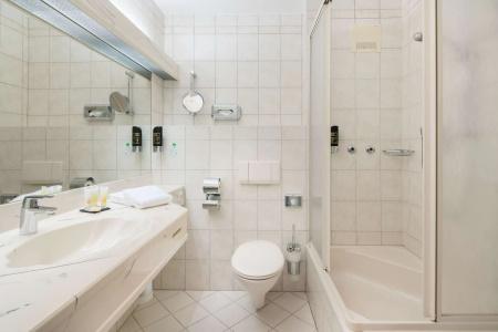 Sure by Best Western Rhoen Garden - 116