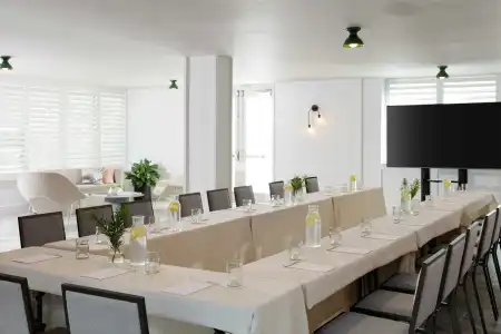 Kimpton Surfcomber by IHG - 20
