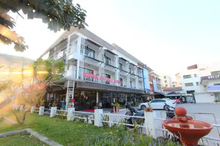 Sripoom Boutique House - 18
