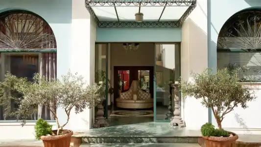 Dioni Boutique - 23