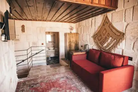 Tale Cave Inn - 1