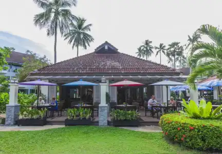 Amora Beach Resort Phuket - 6