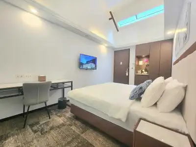 Santa Grand East Coast, a NuVe Group Collection - 47