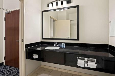 SureStay by Best Western Bryan College Station - 8