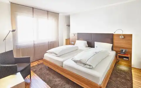 City Krone - 38