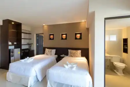 Chateau de Sukhumvit - 92