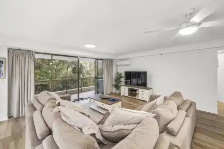 Gemini Court Holiday Apartments - 308