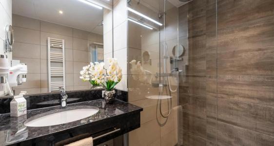 PLAZA Premium - 8
