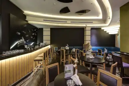 Pavilion Palace - 25