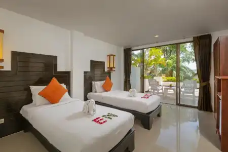 Club Bamboo Boutique Patong Beach Resort - 141