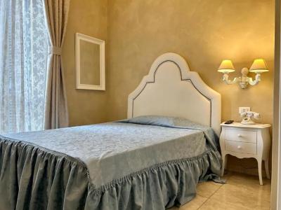 Boutique Calais Milano - 53