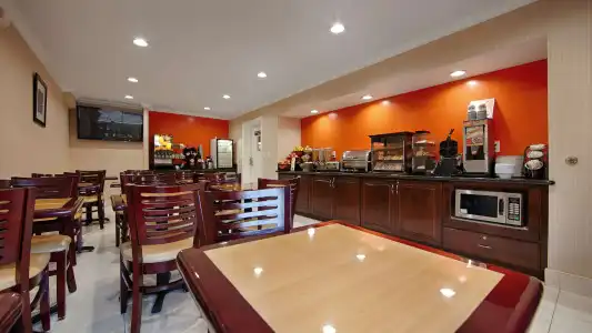 Best Western Pasadena Inn - 20
