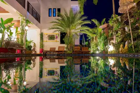 Swiss Paradise Boutique Villa - 17