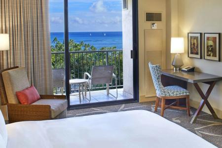 Hilton Hawaiian Village Waikiki Beach Resort - 7