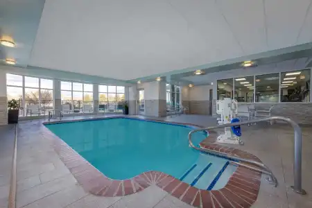 Hilton Garden Inn Albuquerque / Journal Center - 16