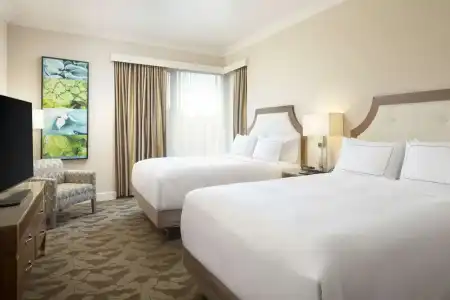 DoubleTree by Hilton San Diego Bayside - 158