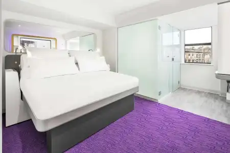 YOTEL Edinburgh - 5