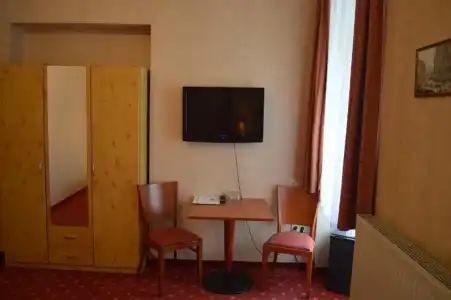 Pension Walzerstadt - 2
