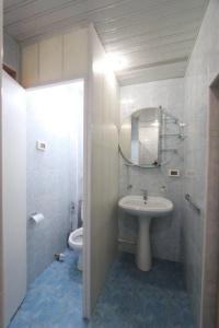 Lucky Hostel - 11