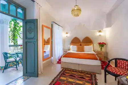 Riad Azahar - 28