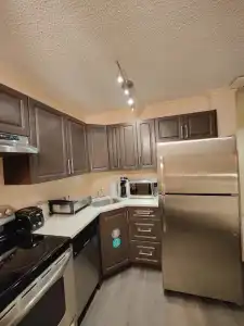 Divya Sutra Suites on Robson Downtown Vancouver - 85