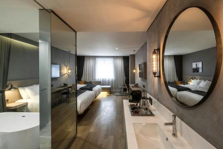 Hotel28 Myeongdong - 42