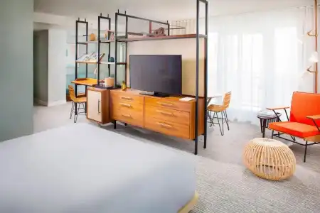 The Laylow Waikiki, Autograph Collection - 60