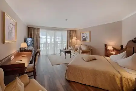 Majestic – Unique Spa Resort - 43