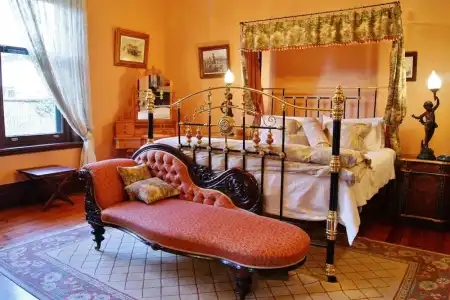 Buxton Manor - 150