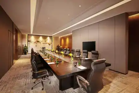 Hilton - 15