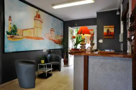 Hôtel Les Rosiers - 15