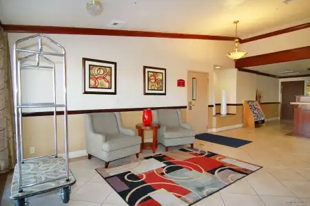 Best Western Plus Las Vegas West - 18
