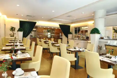 Le Châtelain - 29
