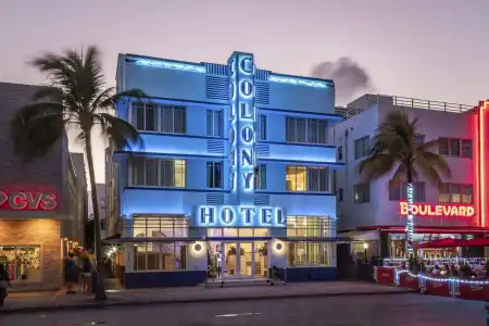 The Colony - 28